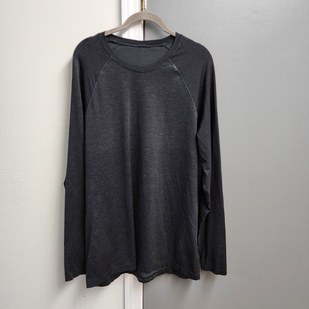 Lululemon Shirt Mens Sz XL Gray Metal Vent Tech Long Sleeve Performance